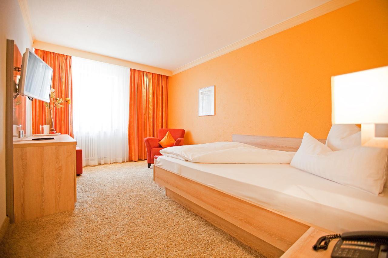 Hotel Krone Ohg Gerlingen Εξωτερικό φωτογραφία