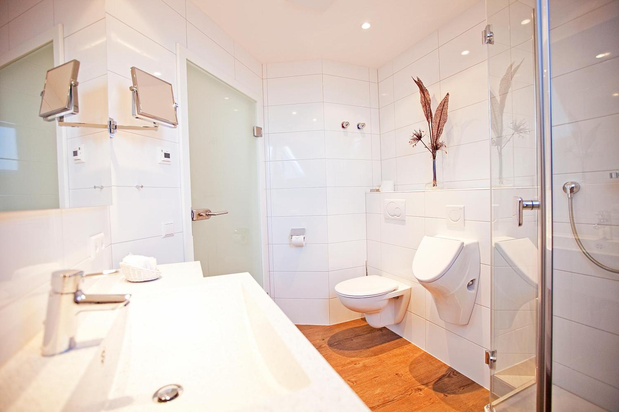 Hotel Krone Ohg Gerlingen Δωμάτιο φωτογραφία