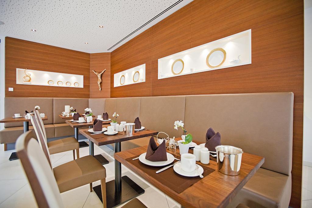 Hotel Krone Ohg Gerlingen Εξωτερικό φωτογραφία